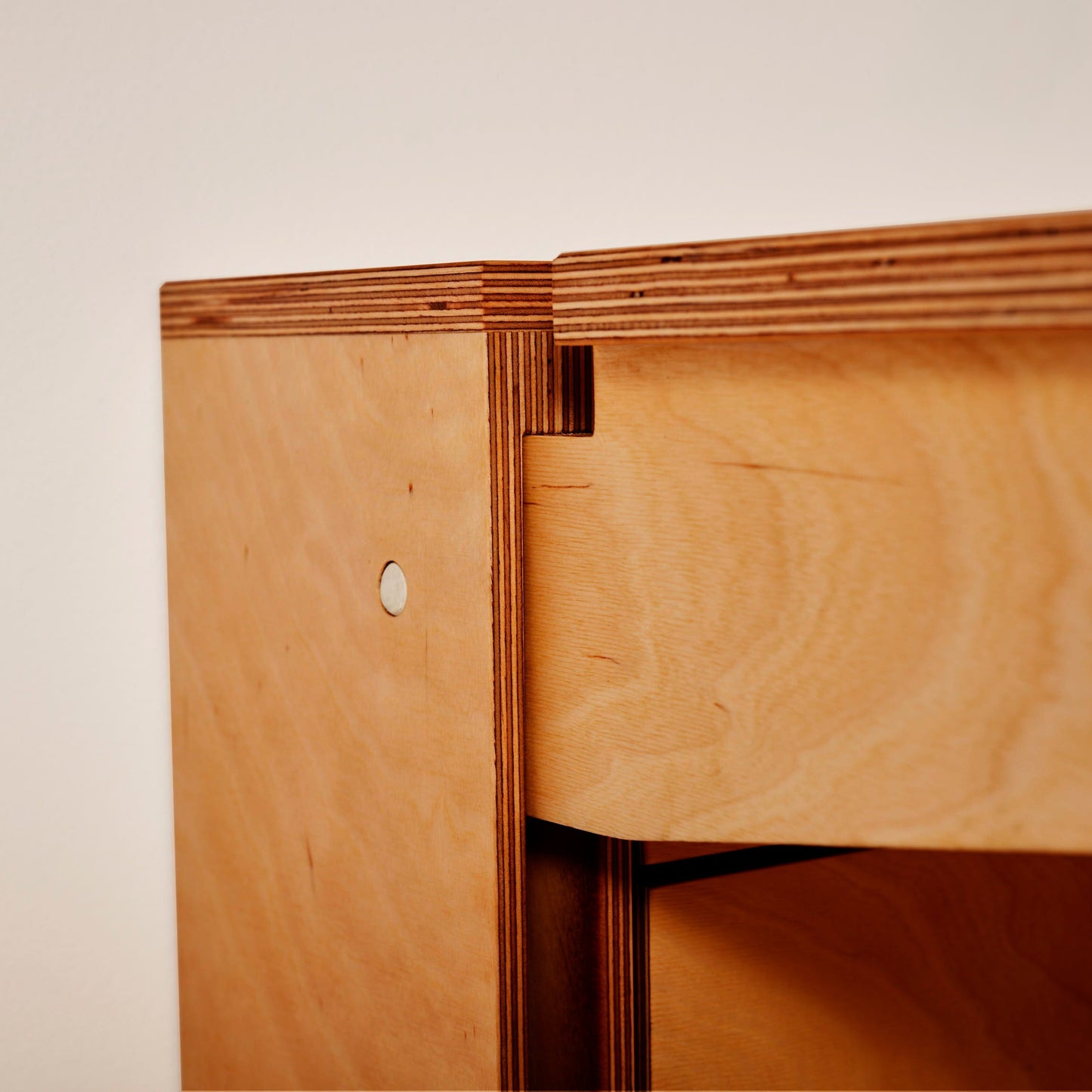 Escritorio de pared plegable en marrón