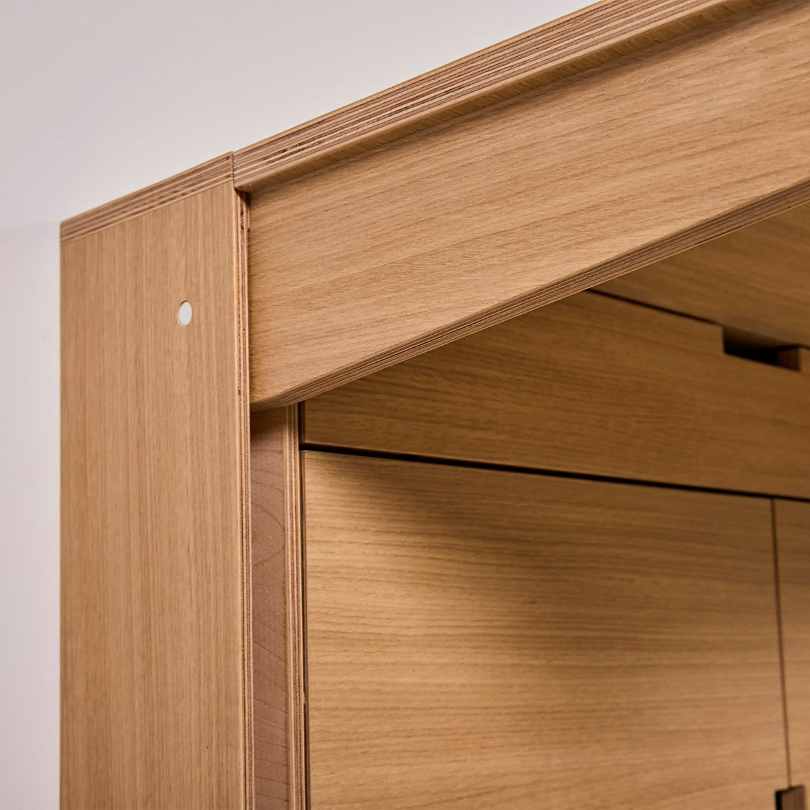 Escritorio de pared plegable de roble natural