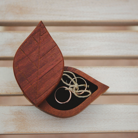 Caja de madera Anamú